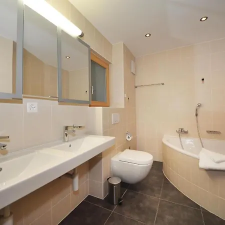Apartment Hauts De R56a-7
