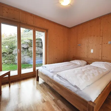 Hauts De R56a-7 Apartment *